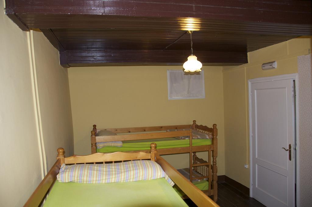 סאריה Albergue Los Blasones חדר תמונה