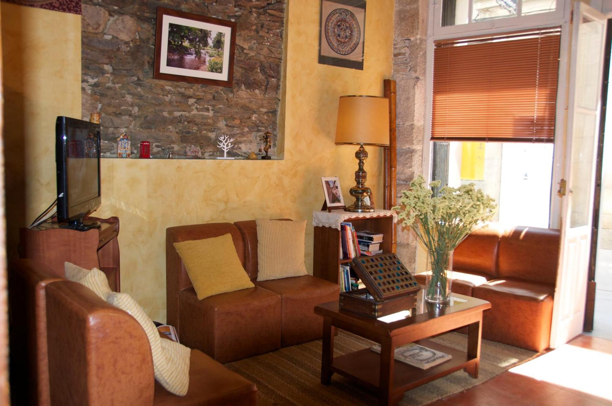 סאריה Albergue Los Blasones מראה חיצוני תמונה
