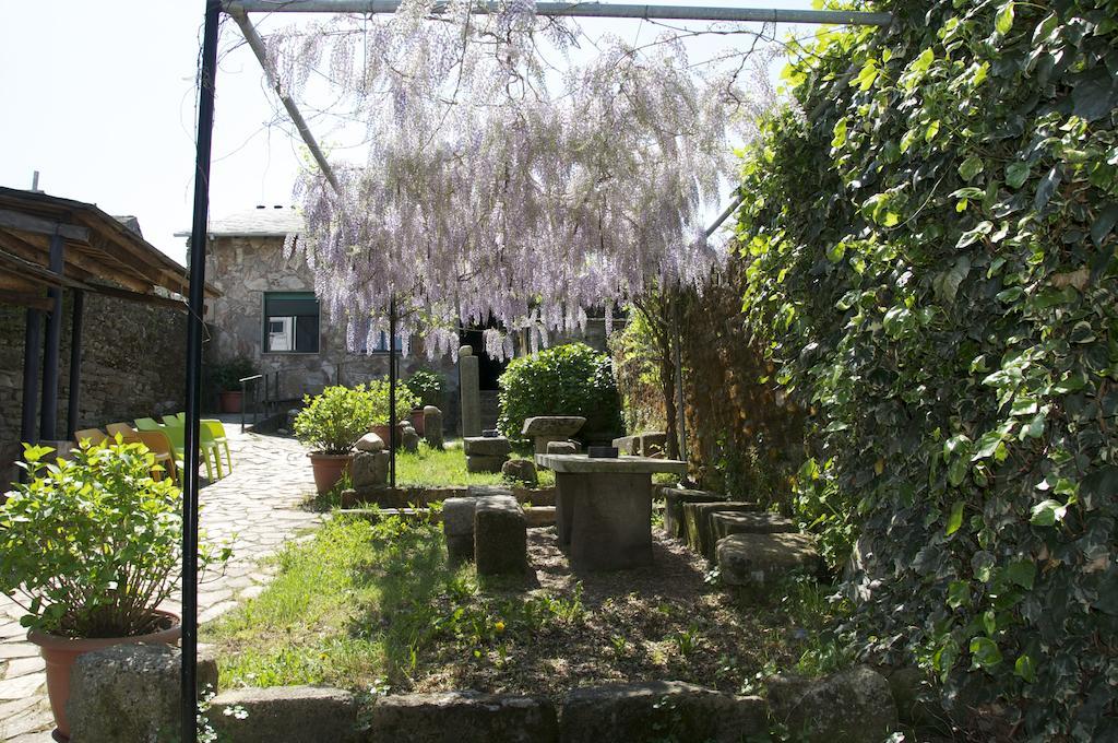 סאריה Albergue Los Blasones מראה חיצוני תמונה